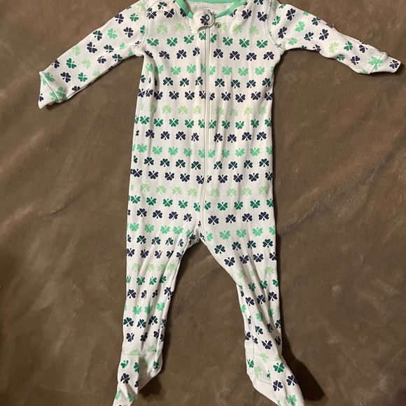 ST. PATRICKS DAY FOOTIE - PRIMARY - Picture 1 of 4